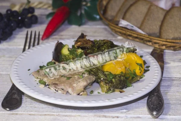 Запечене м'ясо з овочами