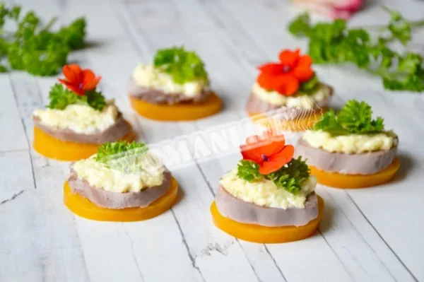 Закуска з мови з сиром і часником