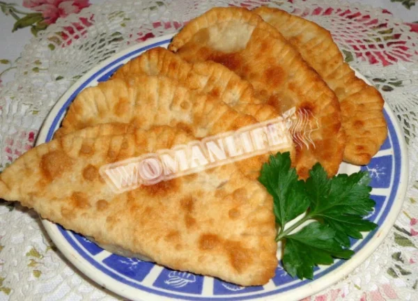 Чебуреки на пиві