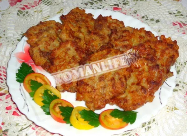 Млинці на сковороді