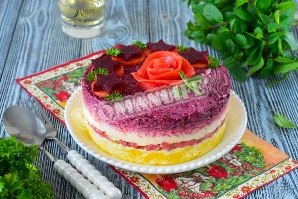 Салат з сьомги під шубою