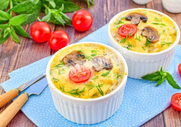 Жульєн з куркою і грибами зі сметаною