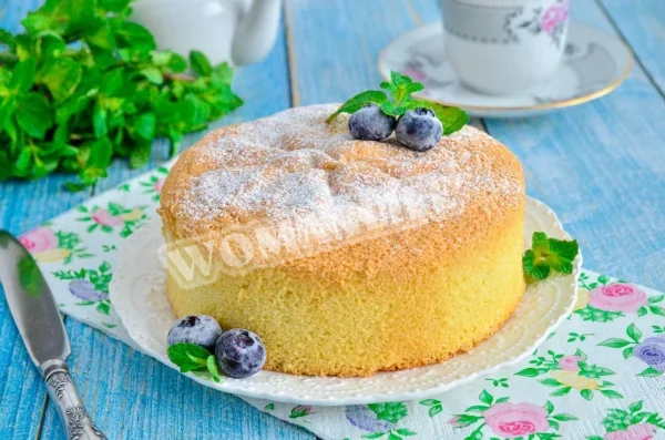 Класичний яєчний бісквіт