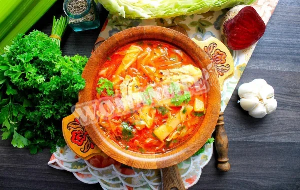 Класичний борщ з куркою