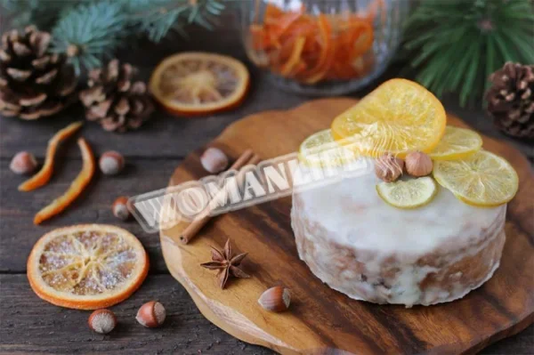 Пиріг з горіхами та родзинками