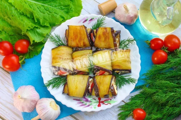 Смажені баклажани з сиром