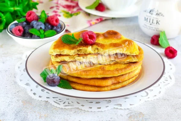 Содові коржі на сковороді