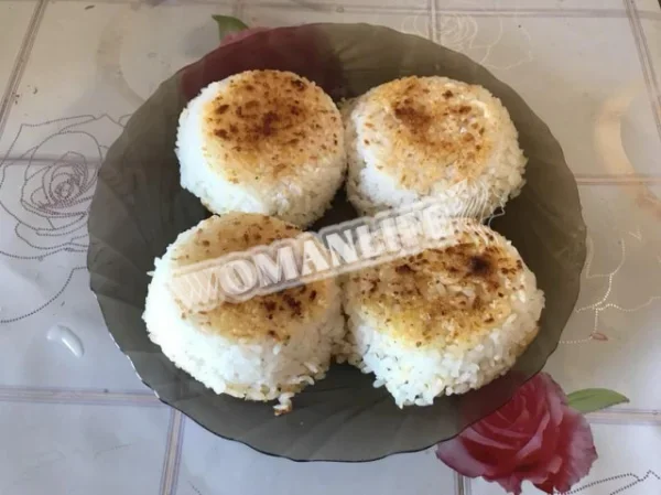 Азіатські коржики з пропареного рису