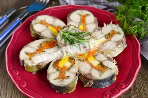 Скумбрія, фарширована желатином