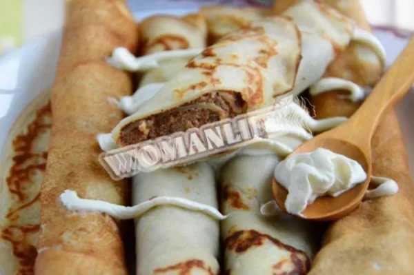 Млинці з паштетом