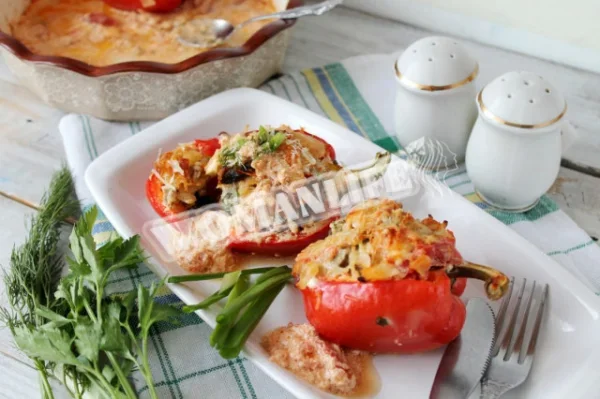 Перець, фарширований грибами