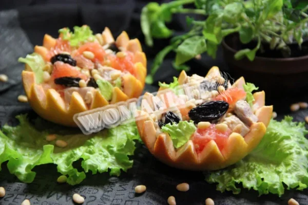 Курячий салат з грейпфрутом