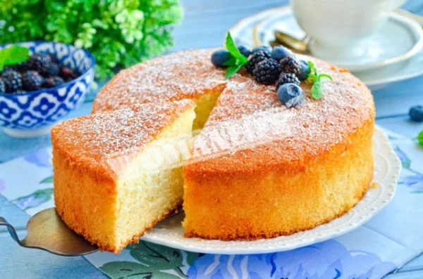 Молочний бісквіт