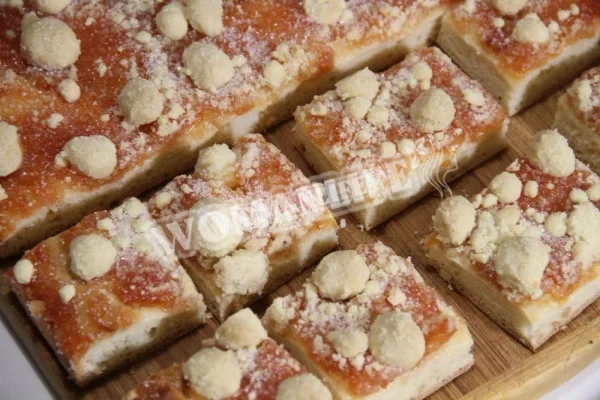 Солодкий пиріг з посипкою - rievelkuchen
