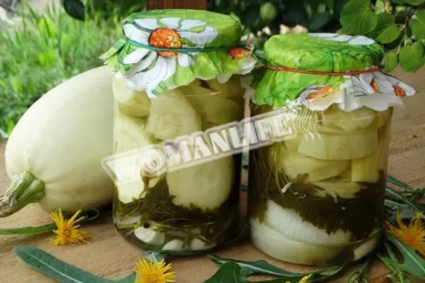 Мариновані кабачки з аспіриновими шматочками