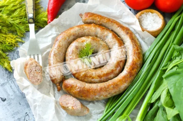 Домашня українська ковбаса