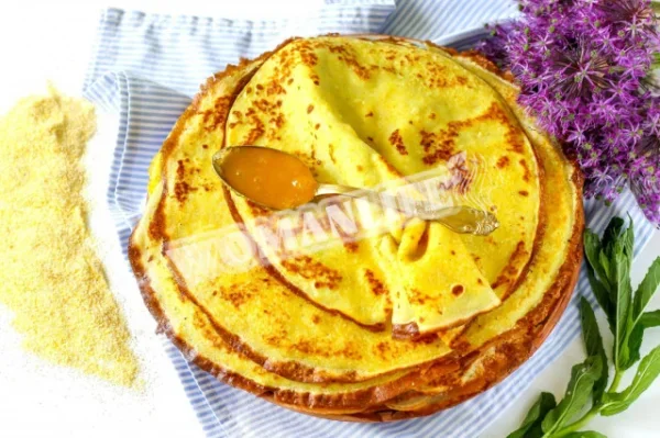 Млинці з кукурудзяного борошна
