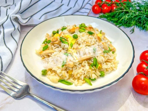 Китайський смажений рис з овочами