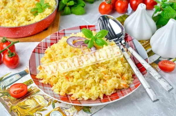 Рис тушкований