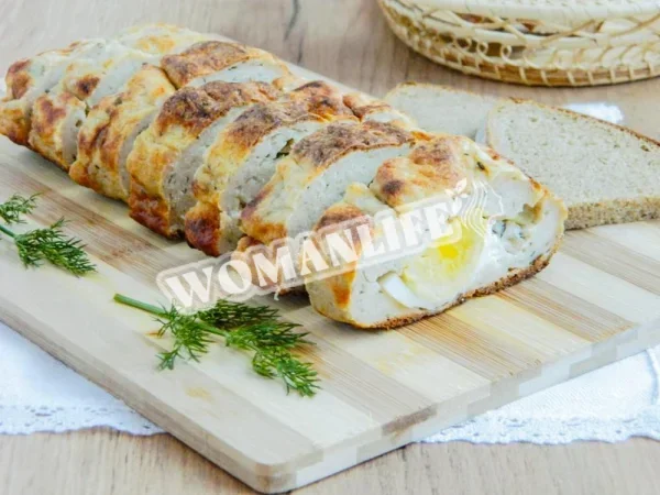 Рулет з фаршу у фользі в духовці