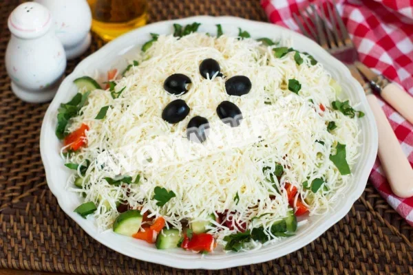 Салат шопський класичний болгарський