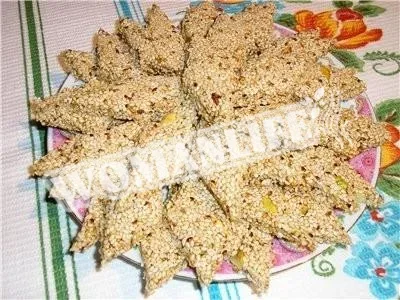 Кунжутні козинаки
