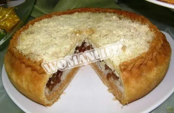 Губадія з яйцями та сухофруктами