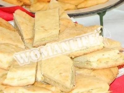 Сирне листкове тісто з джемом і сиром
