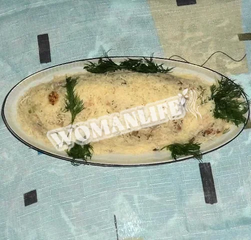 Норвезький салат з яблуками і сиром