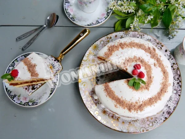 Класичний сметанний торт