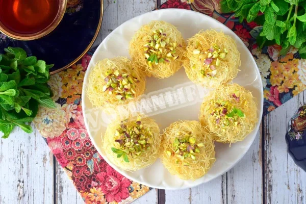 Турецький десерт Кунефе