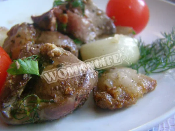 Шашлик з курячої печінки на грилі