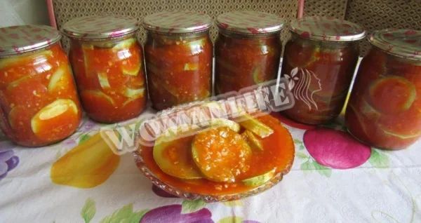 Консервація салату з кабачків Тещин язик
