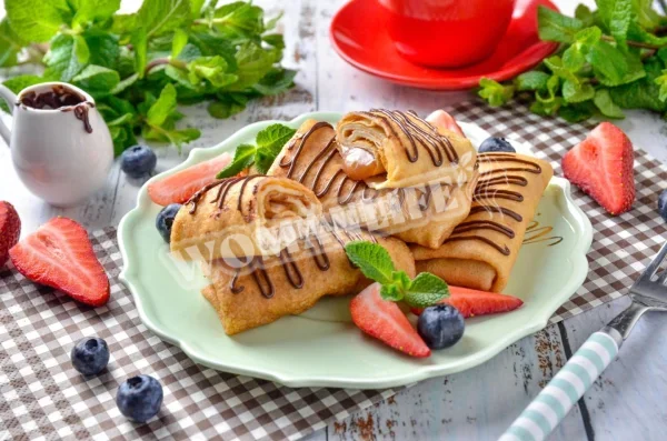 Млинці зі згущеним молоком