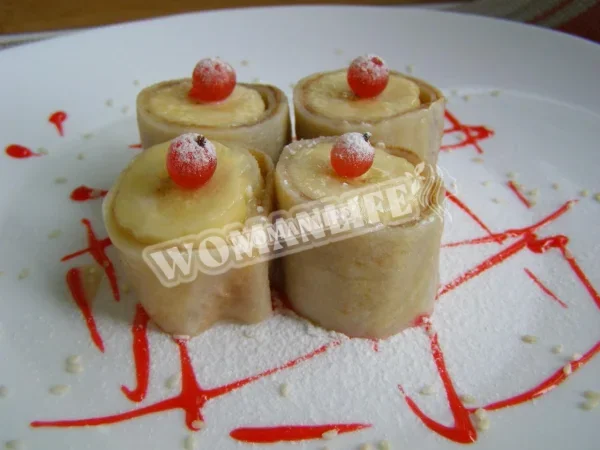 Солодкі суші роли з бананами