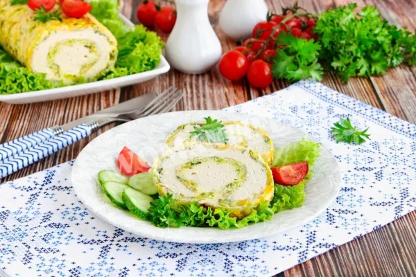 Рулет з курячої грудки в духовці
