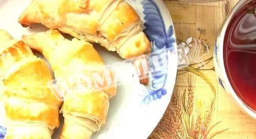 Круасани з начинкою з шоколаду