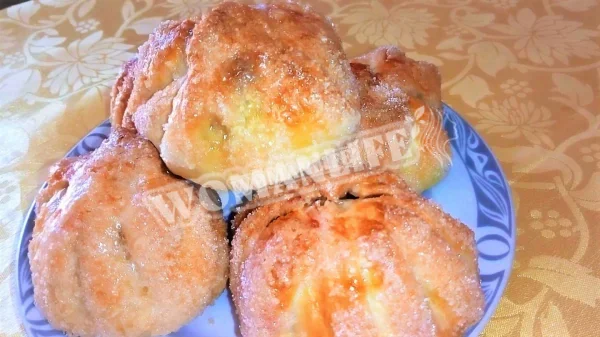 Яблука в тісті для яблучних булочок