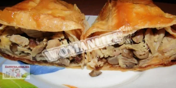 Рулетики з лаваша з куркою, грибами та сиром