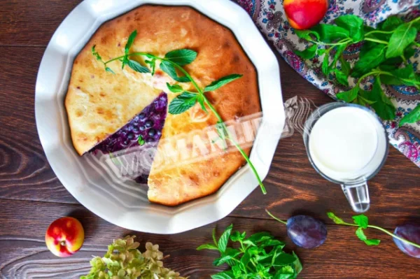 Чорничний сметанний пиріг