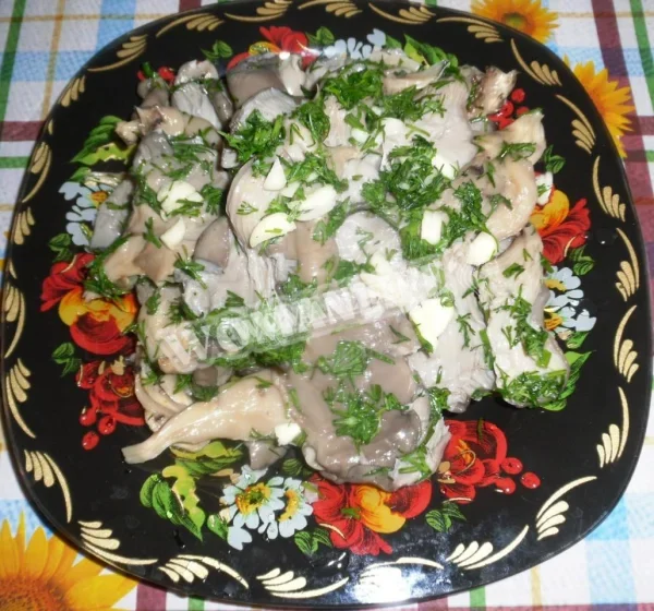 Маринування глив з часником і кропом