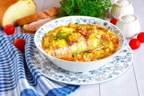 Домашній класичний пшоняний куліш