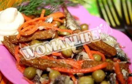 Салат з моркви по-корейськи шпроти грінки