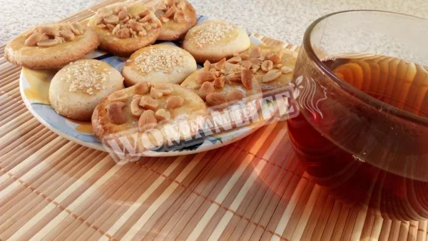 Пісочне печиво з арахісом на новий рік