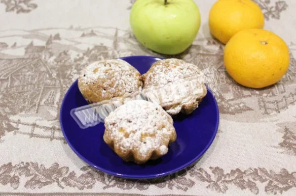 Мафіни з яблуком і корицею