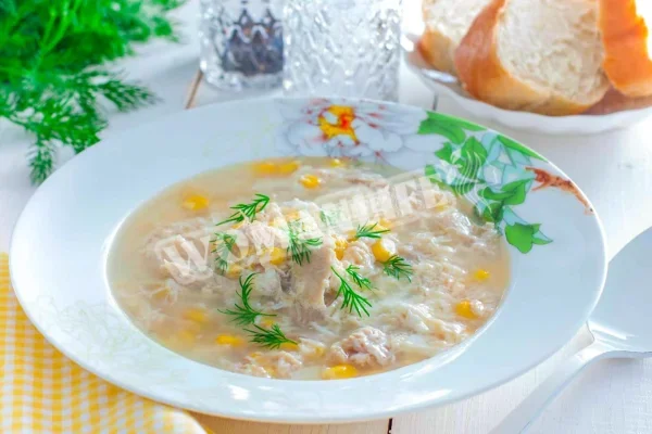 Суп з консервованої кукурудзи
