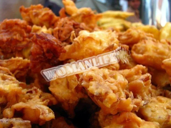 Пакори з капусти, моркви та картоплі
