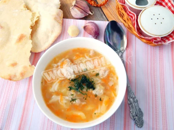 Суп з манкою