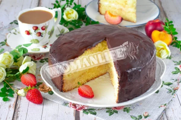 Домашній торт Чарівниця