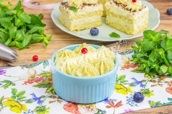 Заварне морозиво з молоком